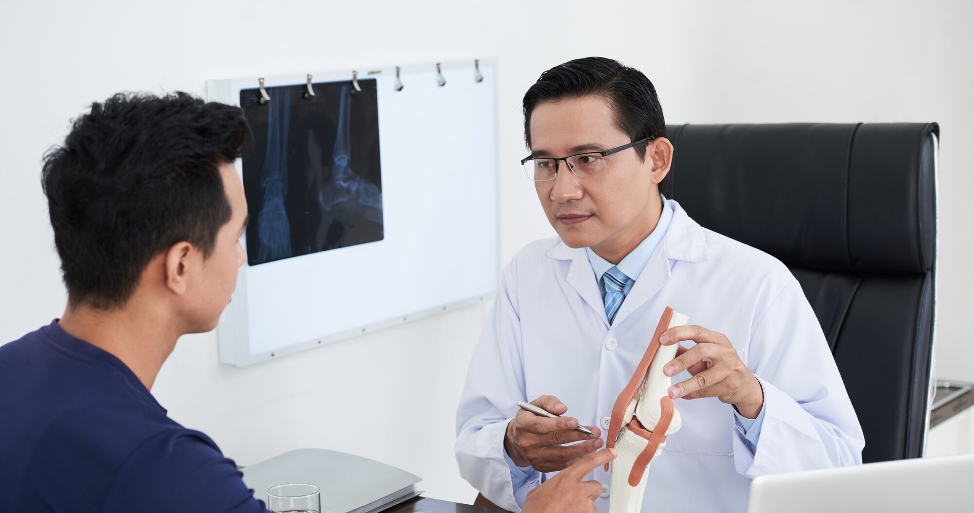 Discussing structure of joint